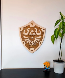 Hylian Battle Shield – The Legend of Zelda Wooden Wall Art