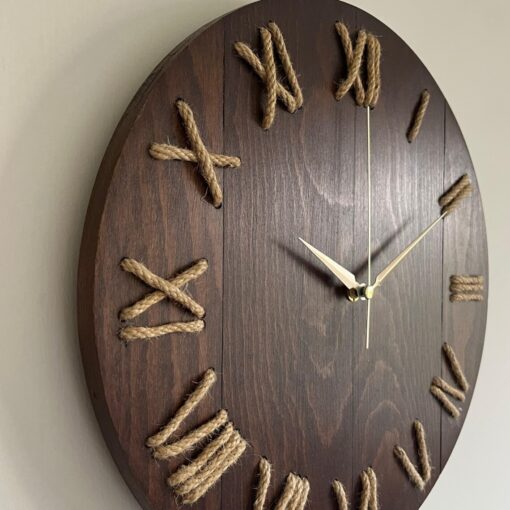 Jute-Crafted Elegant Clock